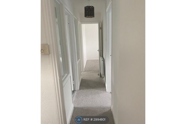 Barkham Road, Wokingham photo 5
