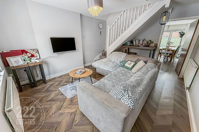 27, Gilbert Drive, Warrington photo 2