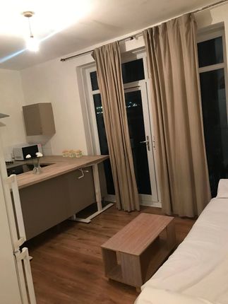 Flat to rent in Flat, Dence House, Turin Street, London