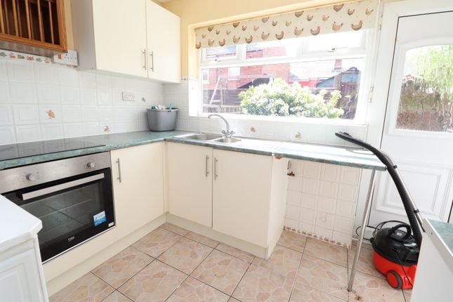 Terraced house to rent in Victoria Road, Mexborough