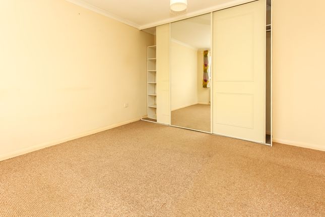 1, Turnberry Court, Wellingborough photo 4