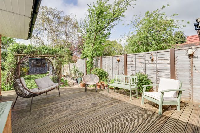 Semi-detached house for sale in Southbourne Grove, Westcliff-On-Sea