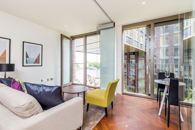 1-bed flat on New Union Square, London, £3,500/mo