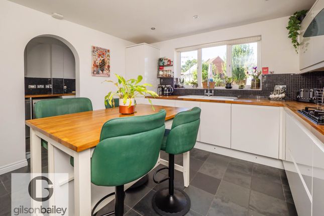 28, Nelson Drive, Norwich photo 2