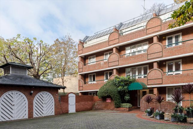 Flat for sale in Marlborough Place, London NW8.
