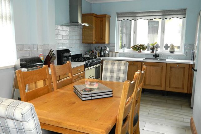 Tal yr Ysgol, 58 Badminton Grove, Ebbw Vale photo 3