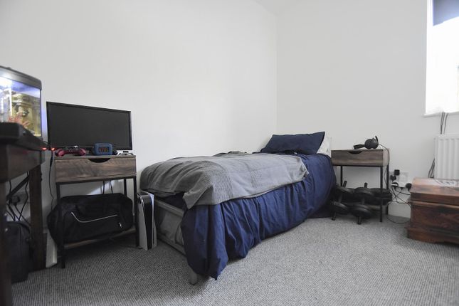 35B, Albert Street, Ventnor photo 4
