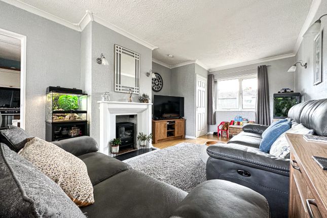 99 Dorchester Road, Taunton, Somerset photo 2