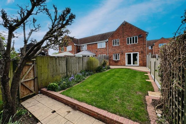 End terrace house for sale in Fremantle Close, South Woodham Ferrers, Chelmsford