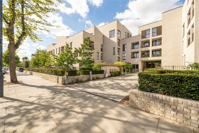 1-bed flat on Apartment 18, 5-7, The Avenue, London, £385,000
