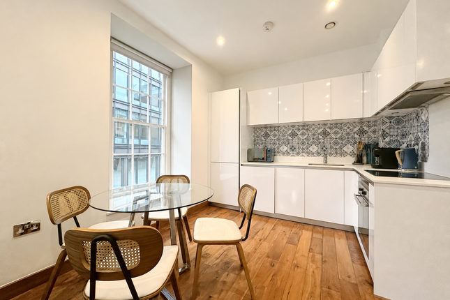 BFR44.3, Bedford Row, London, WC1R 4LL, London photo 4