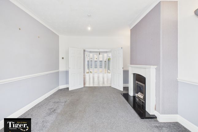 29, Riversleigh Avenue, Blackpool photo 4