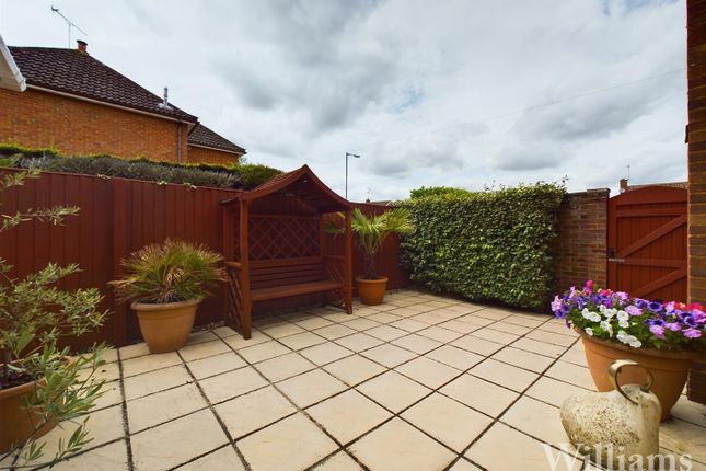 Detached house for sale in Camborne Avenue, Bedgrove, Aylesbury