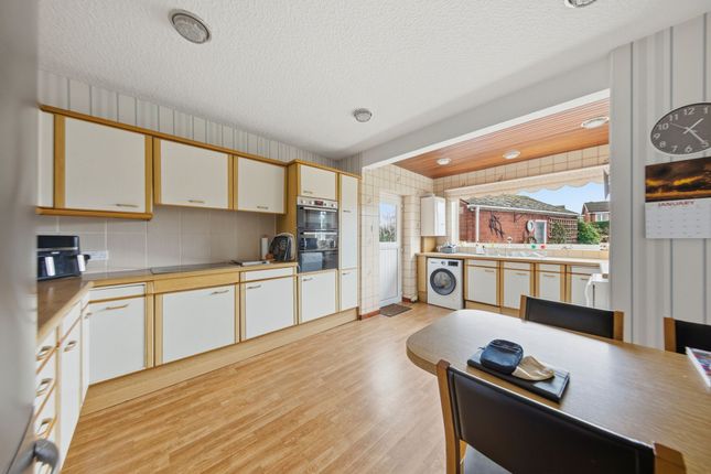 117 Newton Road, Warrington photo 4