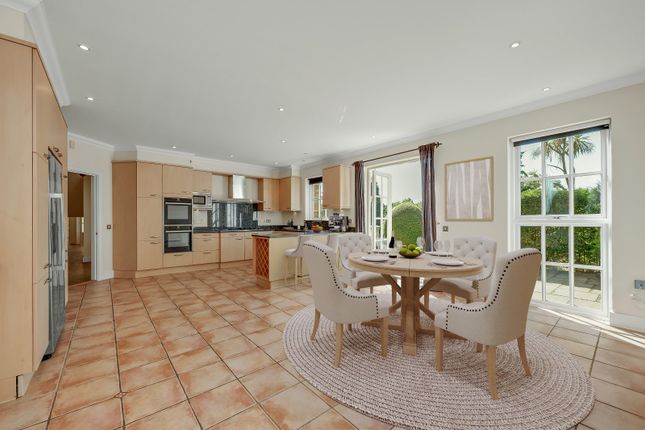 Great Gables, 17, Blackhills, Surrey photo 3