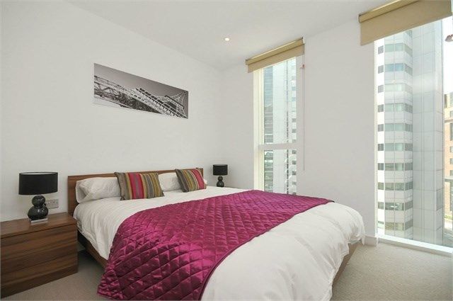 Flat to rent in Saffron Central Square, Croydon, Surrey