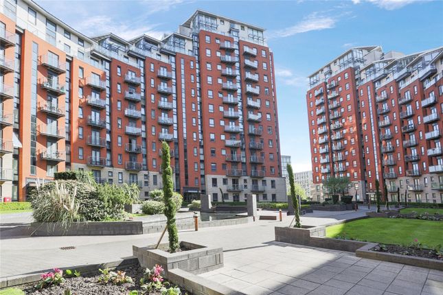 Flat for sale in Gotts Road, Leeds