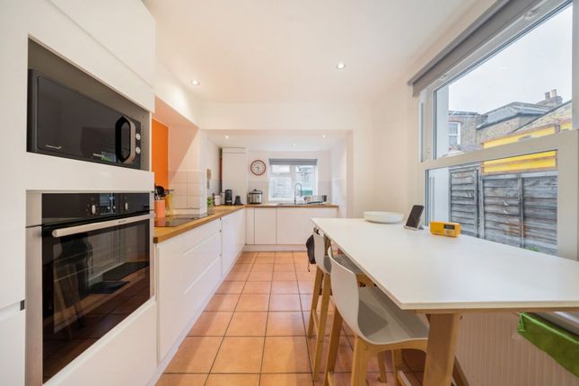 Thumbnail Terraced house for sale in Mauritius Road, London