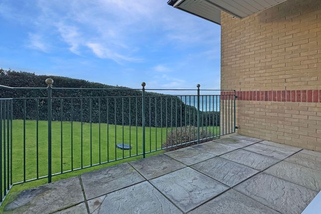 Flat 7, Grantham Court, Cowes photo 3
