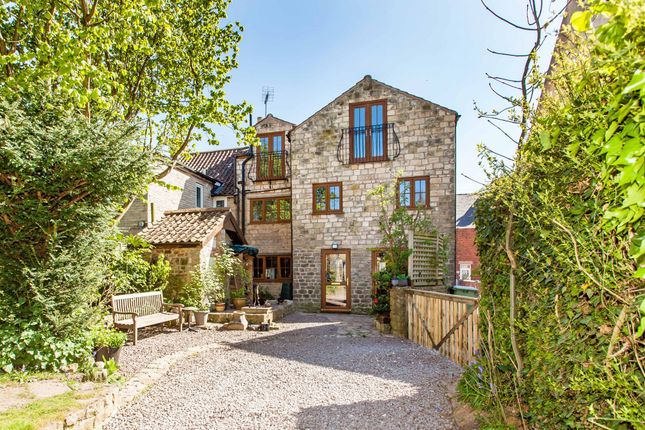 60 Bakestone Moor, Worksop photo 4