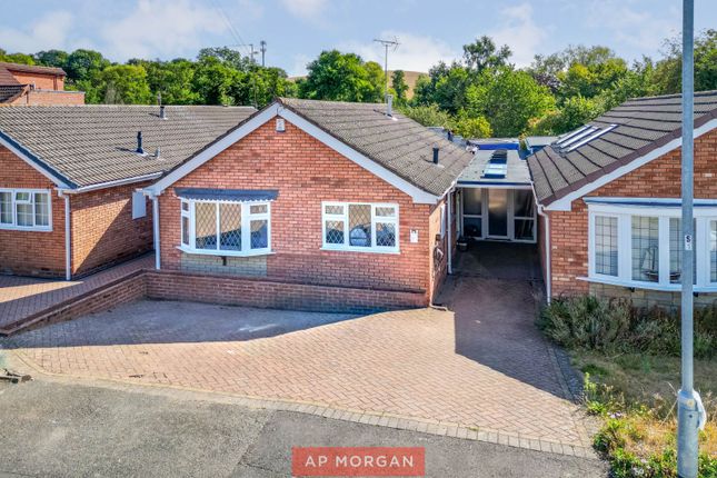 2-bed house on 2, The Grazings, Staffordshire, £325,000