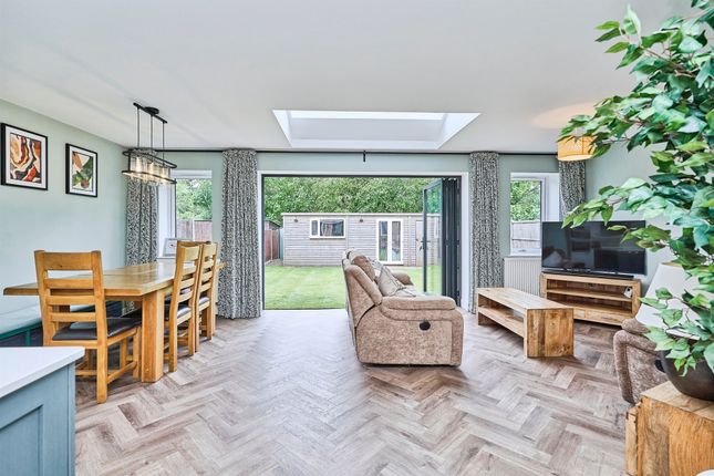 51, Brookfield Way, Tipton photo 4