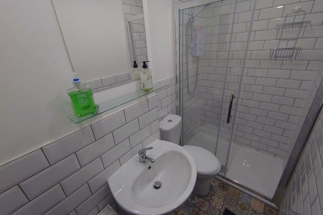 Terraced house to rent in Albany Road, Kensington, Liverpool