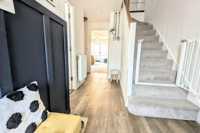 1, Skylark Street, Bordon photo 2