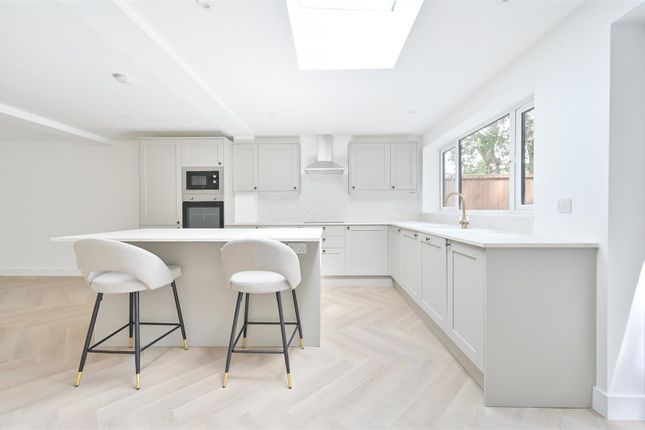 1, Wells Close, Harpenden photo 4