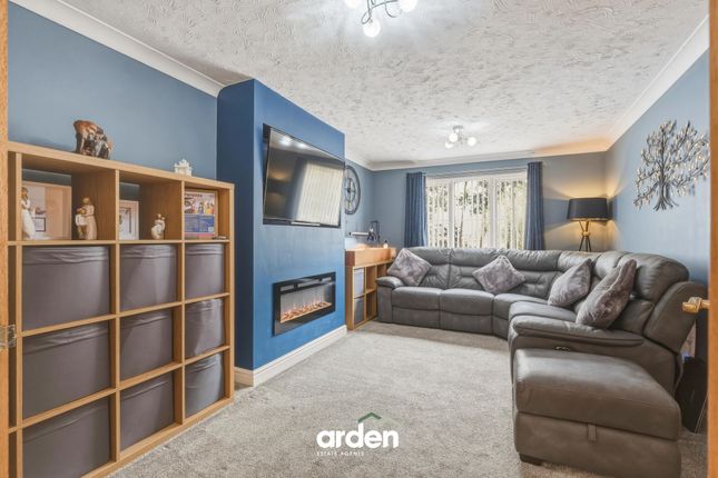 33 The Pines, Birmingham photo 2