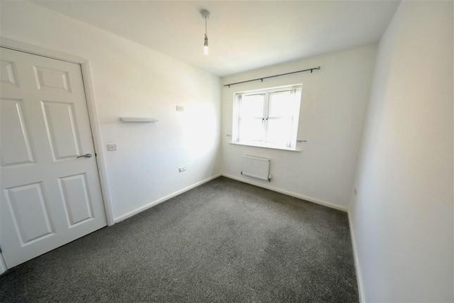 Terraced house for sale in Hamlet Drive, Kingswood, Hull