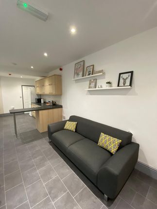 45 Breedon Hill Road, Derby photo 4