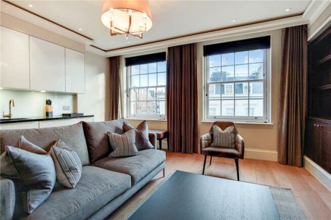 Flat to rent in Curzon Street, Green Park