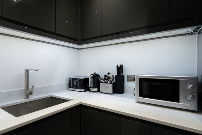 Princes Court, Brompton Road, London photo 2