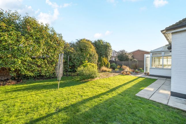 23, Kilmiston Avenue, Shepperton photo 3