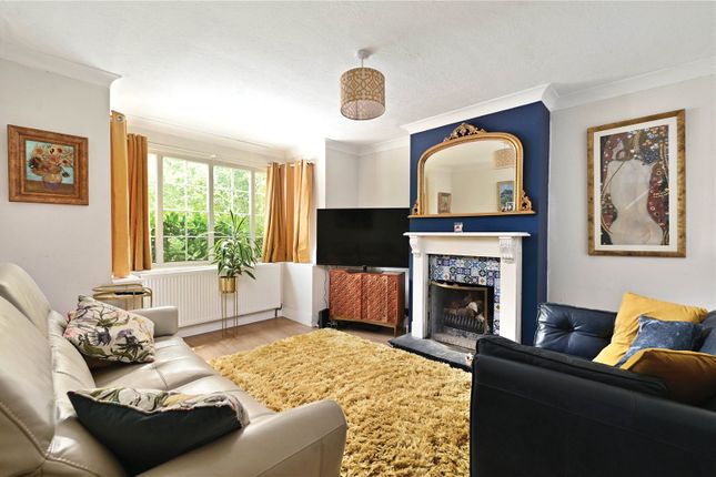 190, Mytchett Road, Camberley photo 4