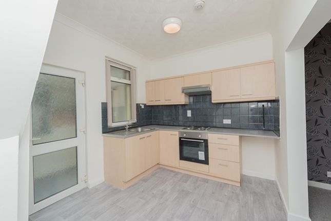 5 Hardwick Road, Featherstone, West Yorkshire photo 3