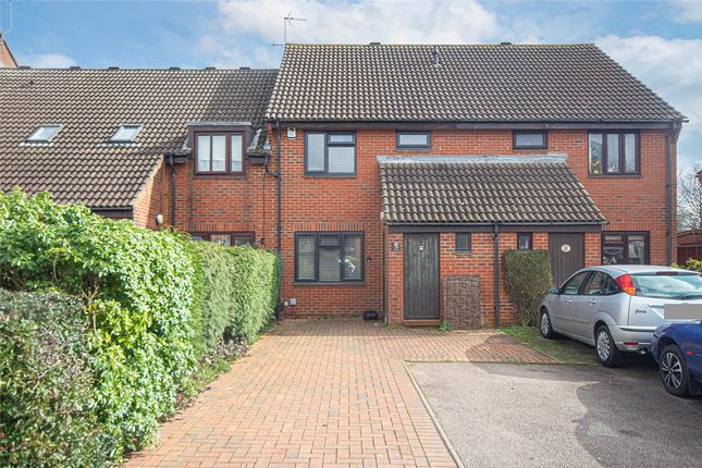 Thumbnail Property to rent in Dalewood, Welwyn Garden City, Hertfordshire