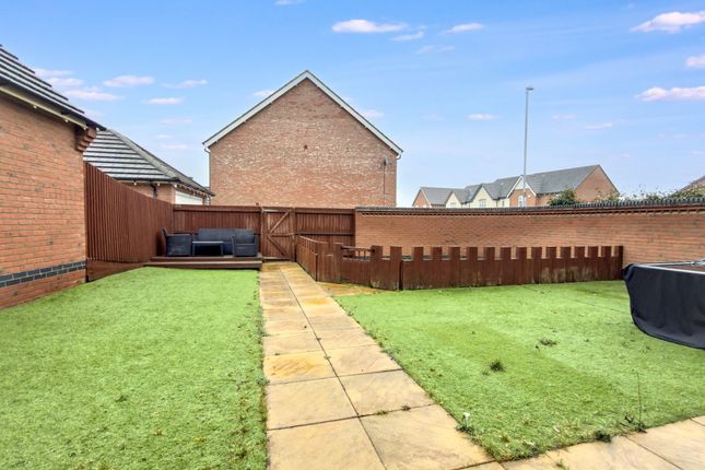1 Baker Grove, Ibstock photo 4