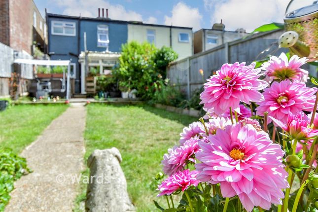3-bed semi-detached on 62, Dymchurch Road, Hythe, £255,000
