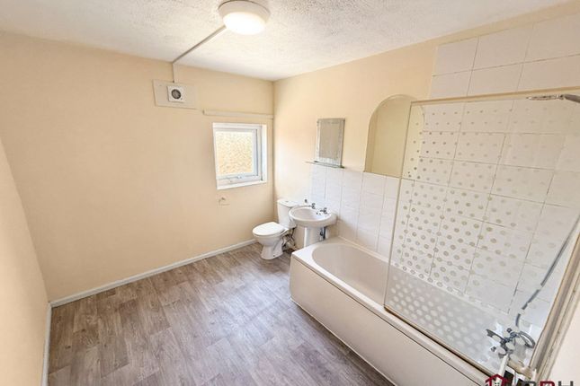 2-bed terraced on 3 Beckett Road, Doncaster, £700/mo