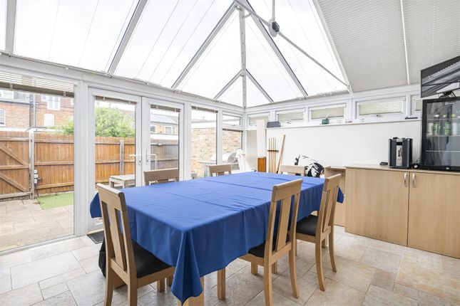 25A, Clewer Fields, Windsor photo 4
