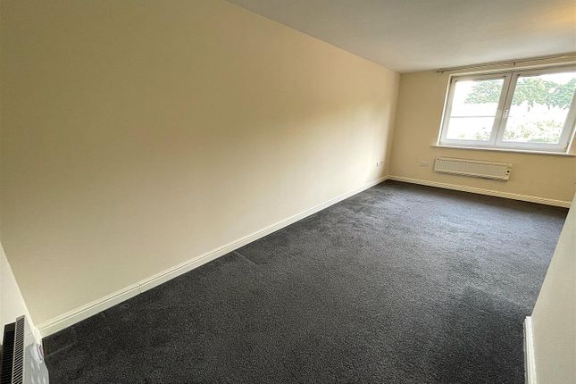 Flat 50, Nautica, Selby photo 4