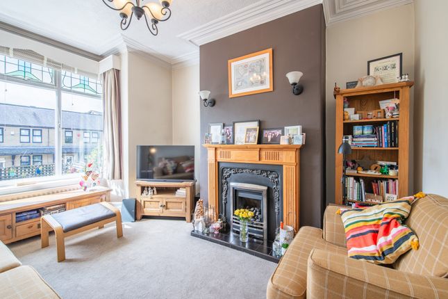 16, Wilson Road, West Yorkshire photo 2