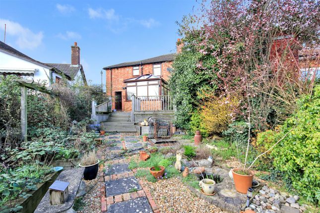 29, Brickhill Road, Wellingborough photo 3