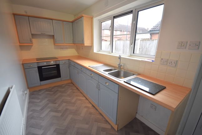 Terraced house to rent in Stanley Road, Stainforth, Doncaster