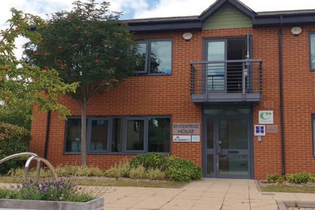 Office to let in Railton Road, Guildford