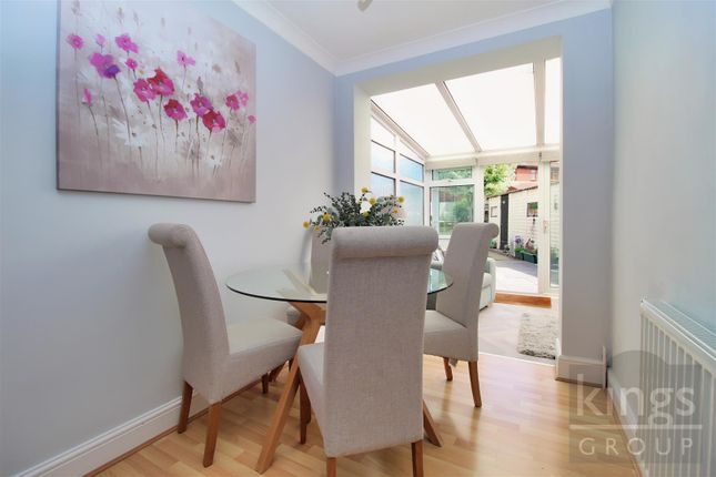 146, Longfield Lane, Waltham Cross photo 4
