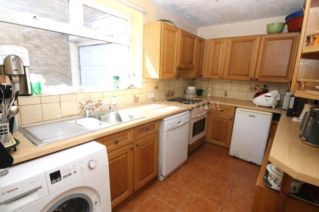 159, Malden Way, New Malden photo 4