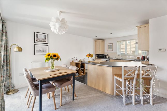 14 Gwern Hafren, Severn Grove, Cardiff photo 3